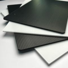 Beyaz Oluklu Polipropilen Levha